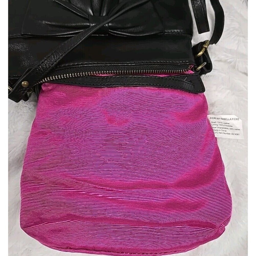 Isabella Fiore Black Leather Crossbody Bow Purse Black Soft Size Small - Picture 9 of 10